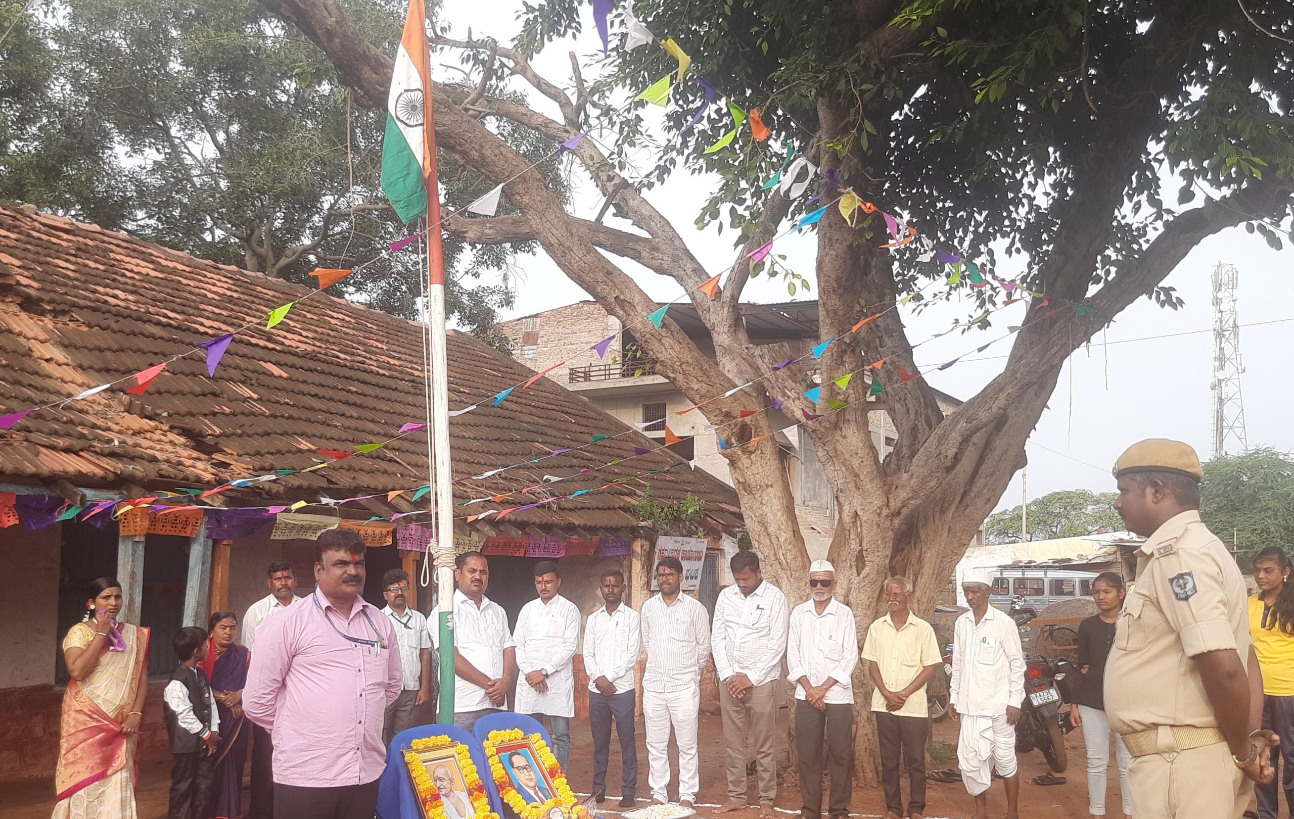 ಭಾರತ ವಿವಿಧತೆಯಲ್ಲಿ ಏಕತೆ ಹೊಂದಿದೆ