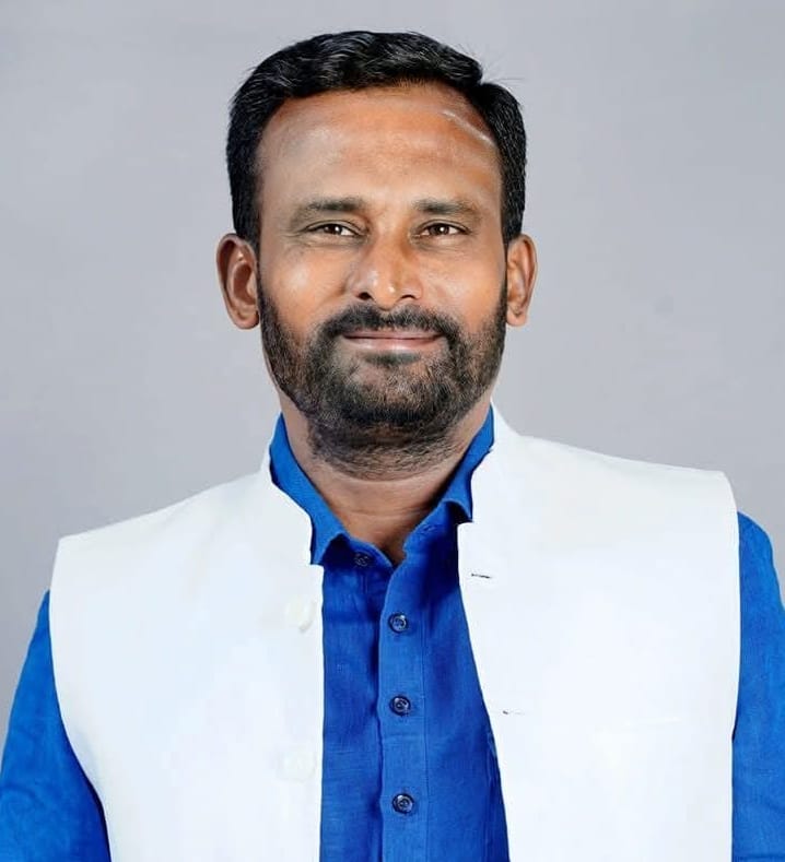 ಜಗದ್ಗುರು ಬಸವ ಜಯಮೃತ್ಯುಂಜಯ ಶ್ರೀಗಳ ವಿರುದ್ಧ ಹರಿಹಾಯ್ದ ಸಚಿವ ಕಾಶಪ್ಪನವರ| ನನ್ನ ಮಂತ್ರಿ ಮಾಡ್ಯಾರ್ ಈಗೇನು ಮಾಡ್ತಿ ಜಗದ್ಗುರು